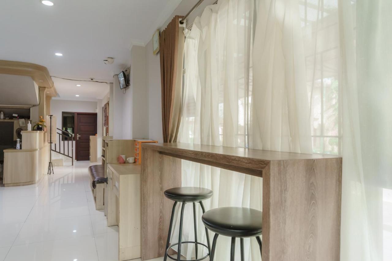 Koolkost Syariah At Taman Simprug Cikarang Hotel Бекаси Екстериор снимка