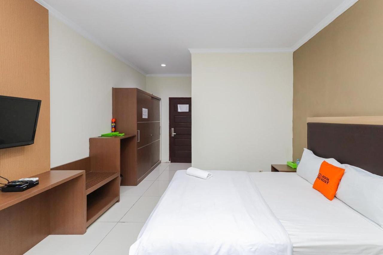 Koolkost Syariah At Taman Simprug Cikarang Hotel Бекаси Екстериор снимка